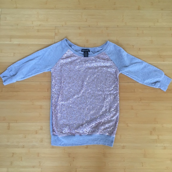 Wet Seal Pink/Grey Sequin Crew Neck Sweater - Picture 1 of 4